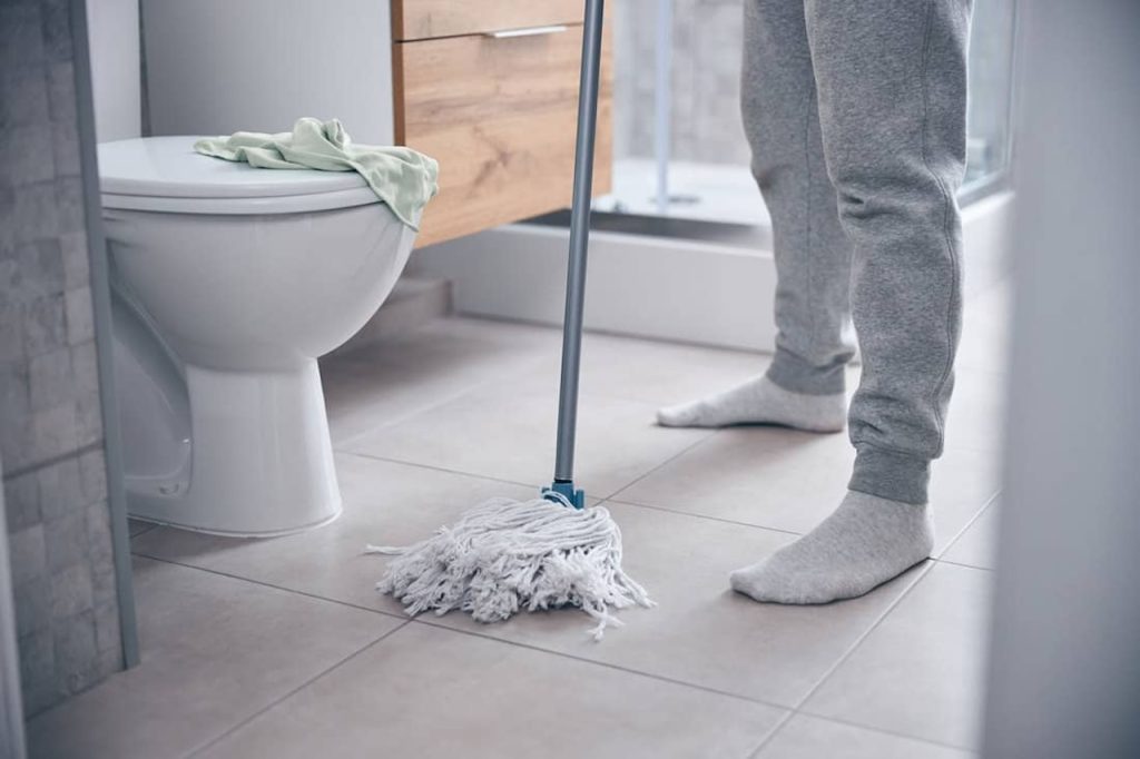Bathroom Cleaning Schedule